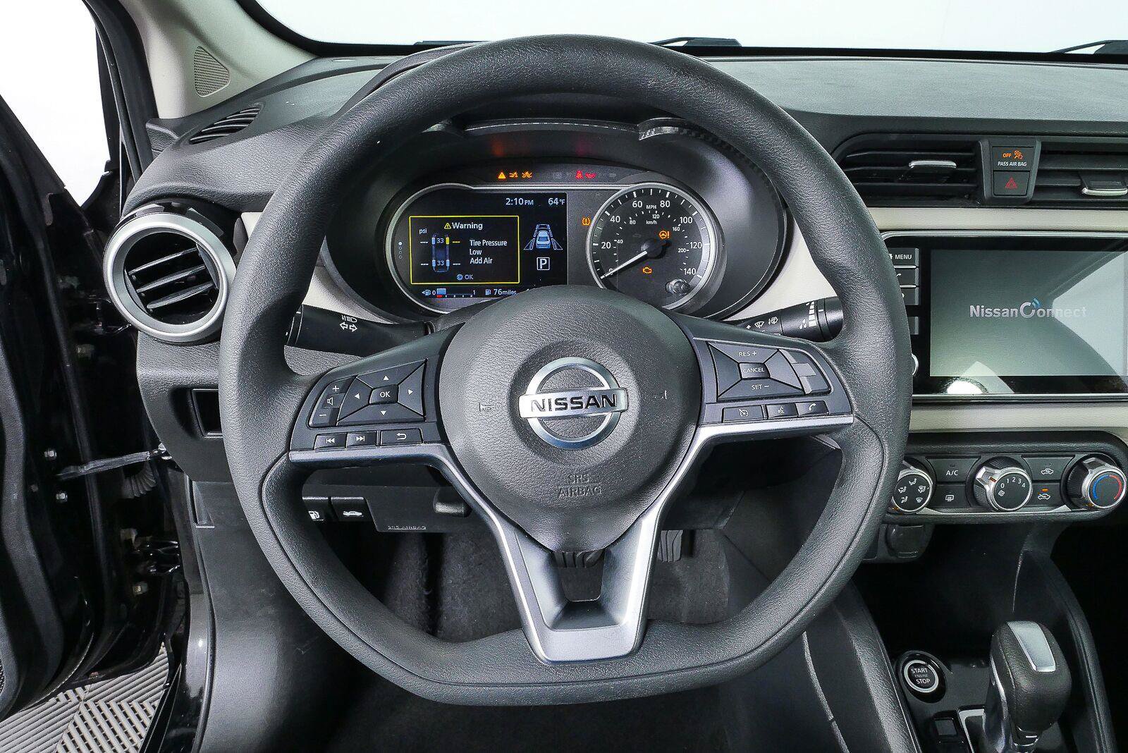 Used 2021 Nissan Versa SV FWD image 9