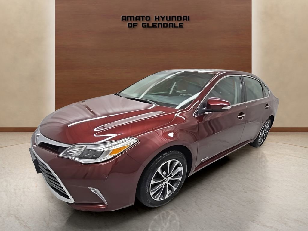 Used 2017 Toyota Avalon XLE Plus image 1