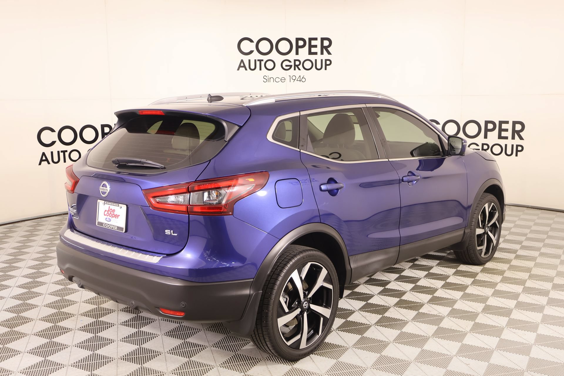 Used 2020 Nissan Rogue Sport SL w/ Premium Package FWD image 21