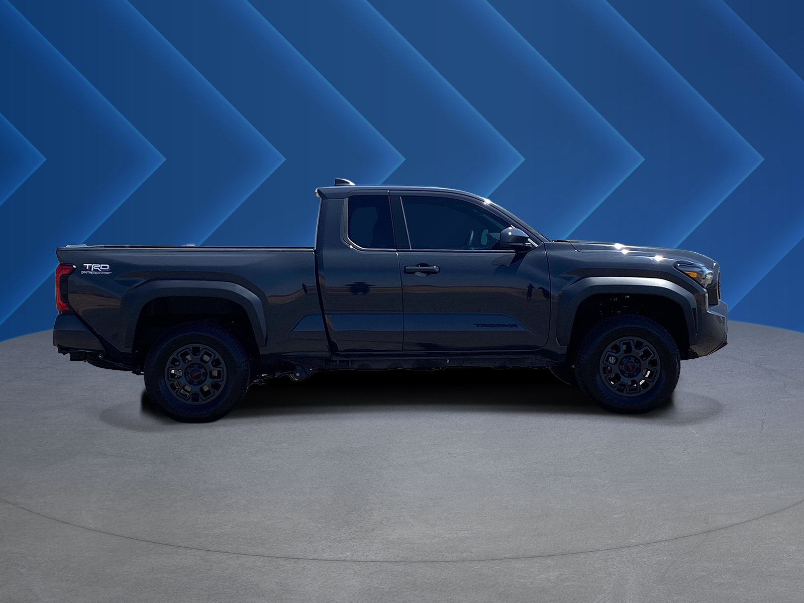Used 2024 Toyota Tacoma PreRunner RWD image 2