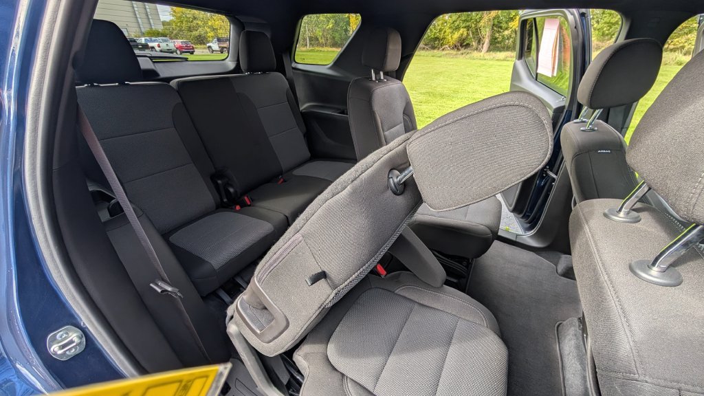 Used 2023 Chevrolet Traverse LT AWD/4WD image 21