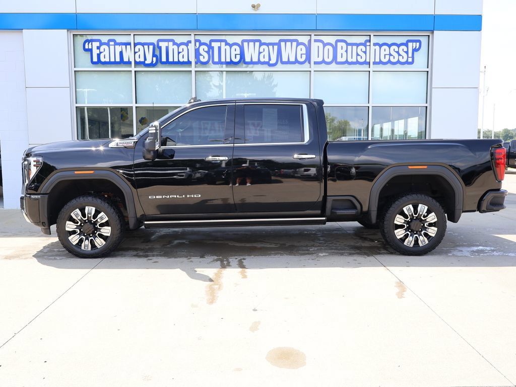 Used 2024 GMC Sierra 2500 Denali w/ Denali Reserve Package AWD/4WD image 7