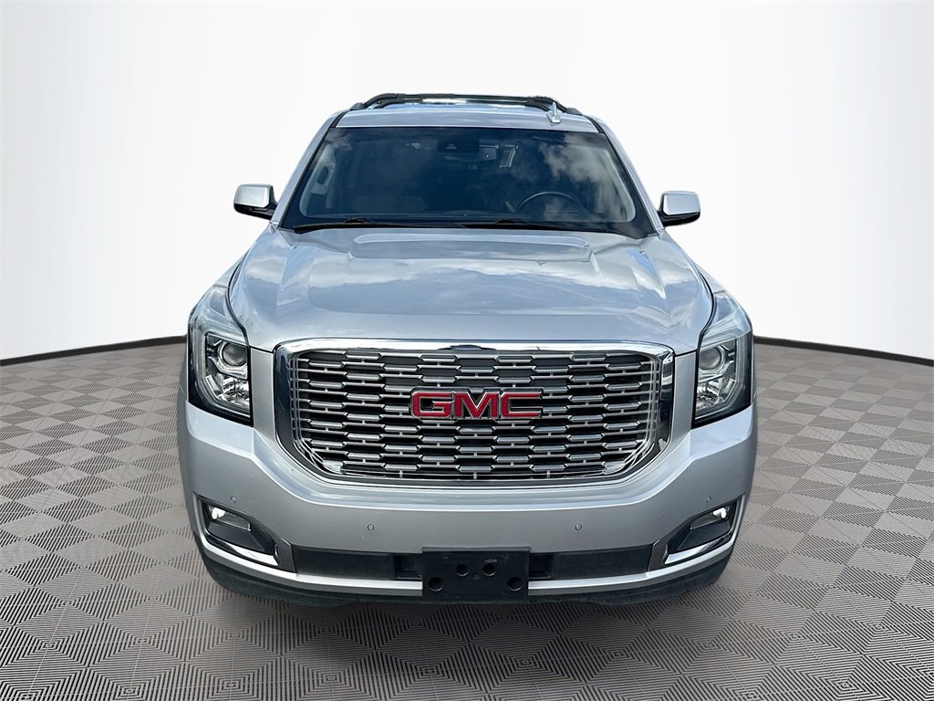 Used 2020 GMC Yukon XL Denali image 2