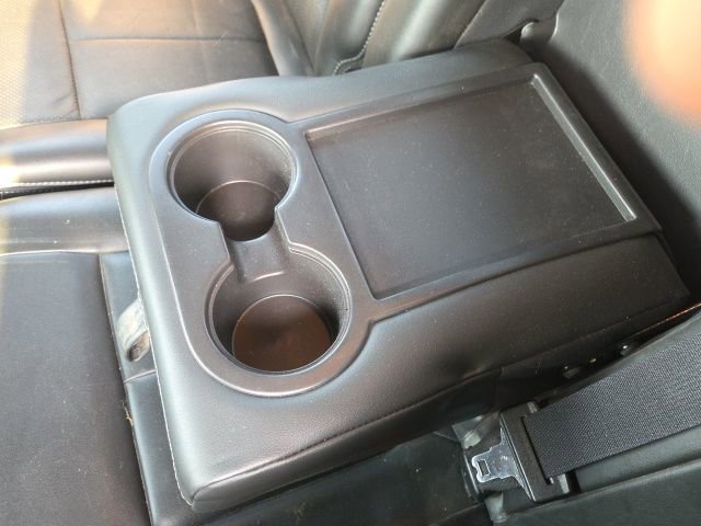 Used 2011 Ford F350 Lariat w/ Lariat Interior Pkg image 15