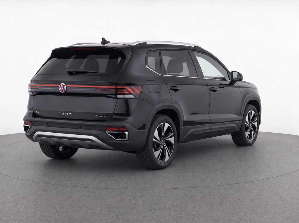 Used 2026 Volkswagen Taos SE AWD/4WD image 4