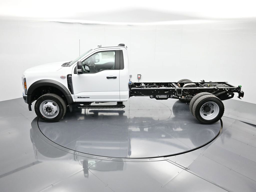 New 2026 Ford F550 4x4 Regular Cab Super Duty image 34