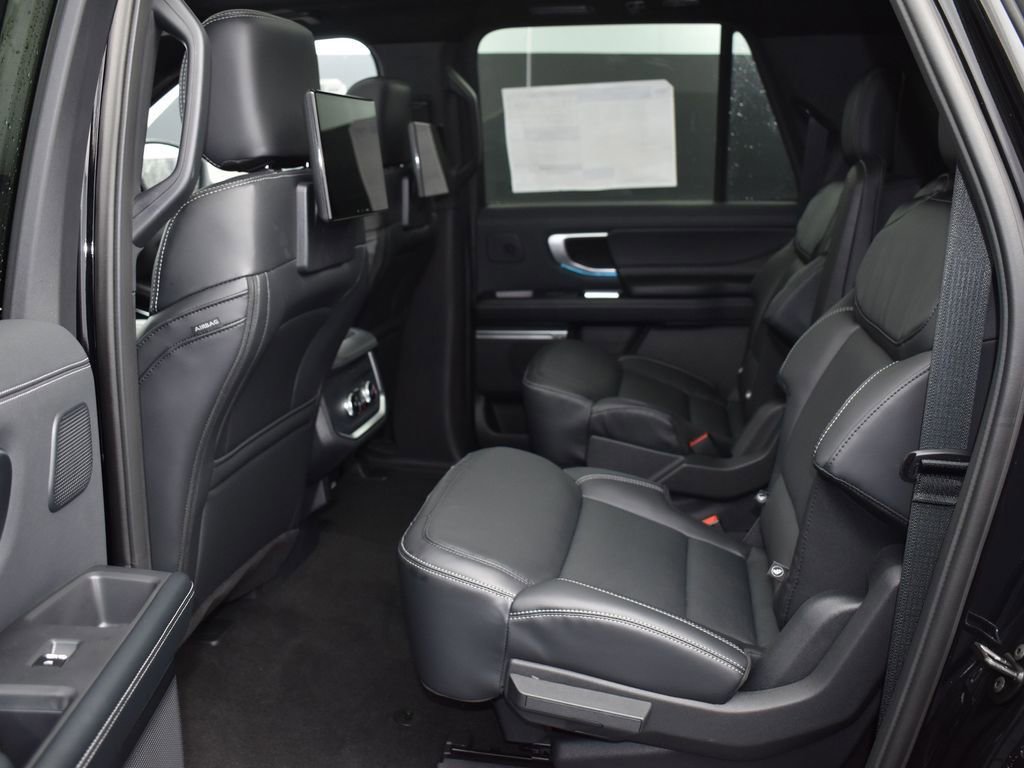 New 2026 Ford Expedition Max Platinum w/ Stealth Performance Package image 11