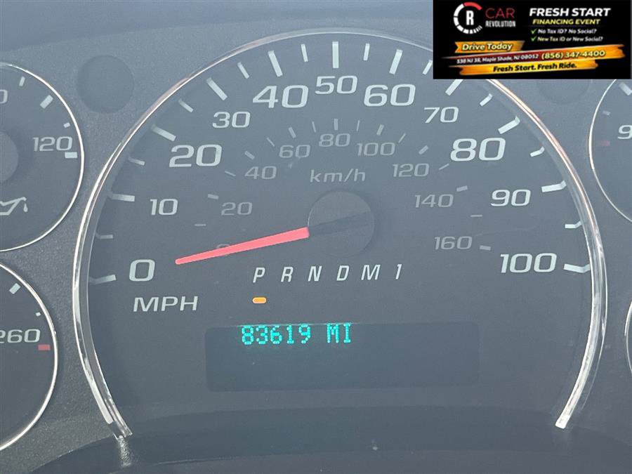 Used 2023 Chevrolet Express 3500 w/ Driver Convenience Package RWD image 16