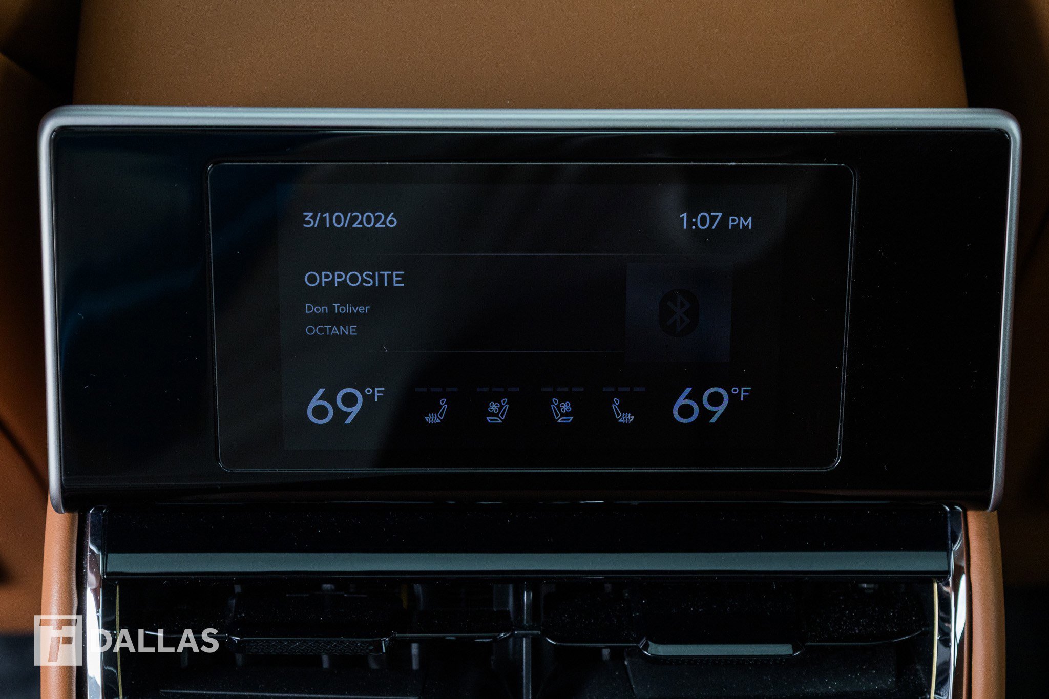 Used 2022 Bentley Flying Spur V8 image 34