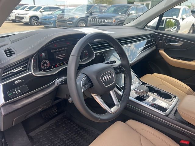 Used 2026 Audi Q7 3.0T Prestige AWD/4WD image 12