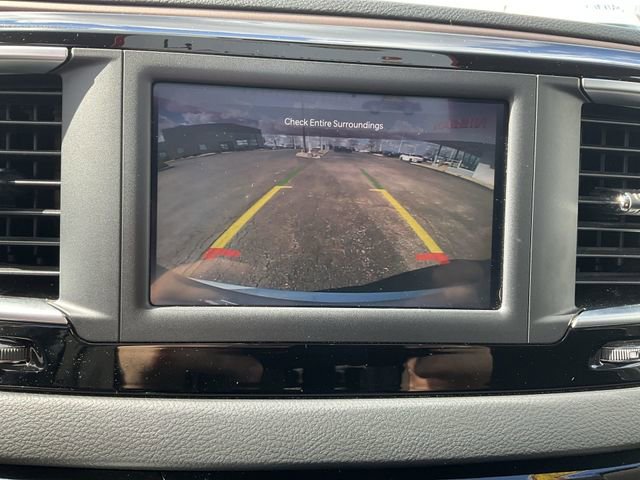 Used 2023 Chrysler Voyager LX image 13