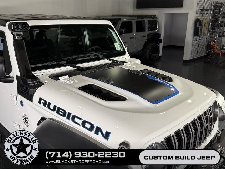 Used 2024 Jeep Wrangler Unlimited Rubicon 4xe AWD/4WD image 6