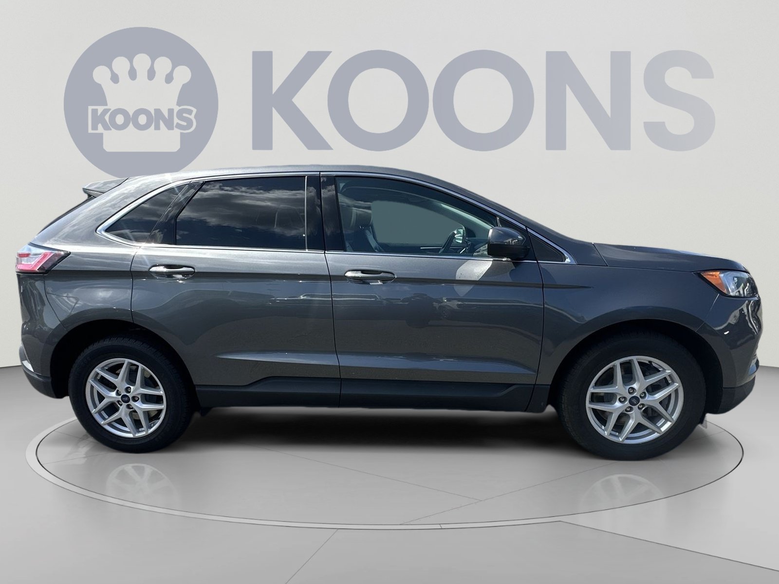Certified 2022 Ford Edge SEL w/ Convenience Package AWD/4WD image 17