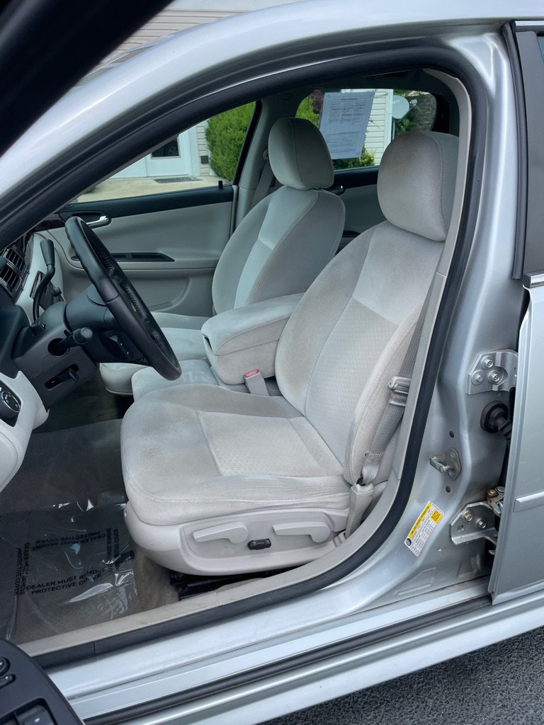 Used 2013 Chevrolet Impala LS FWD image 14