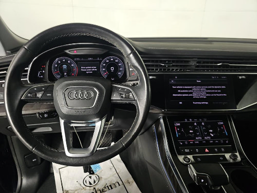 Used 2023 Audi Q8 Premium Plus w/ Premium Plus Package AWD/4WD image 10
