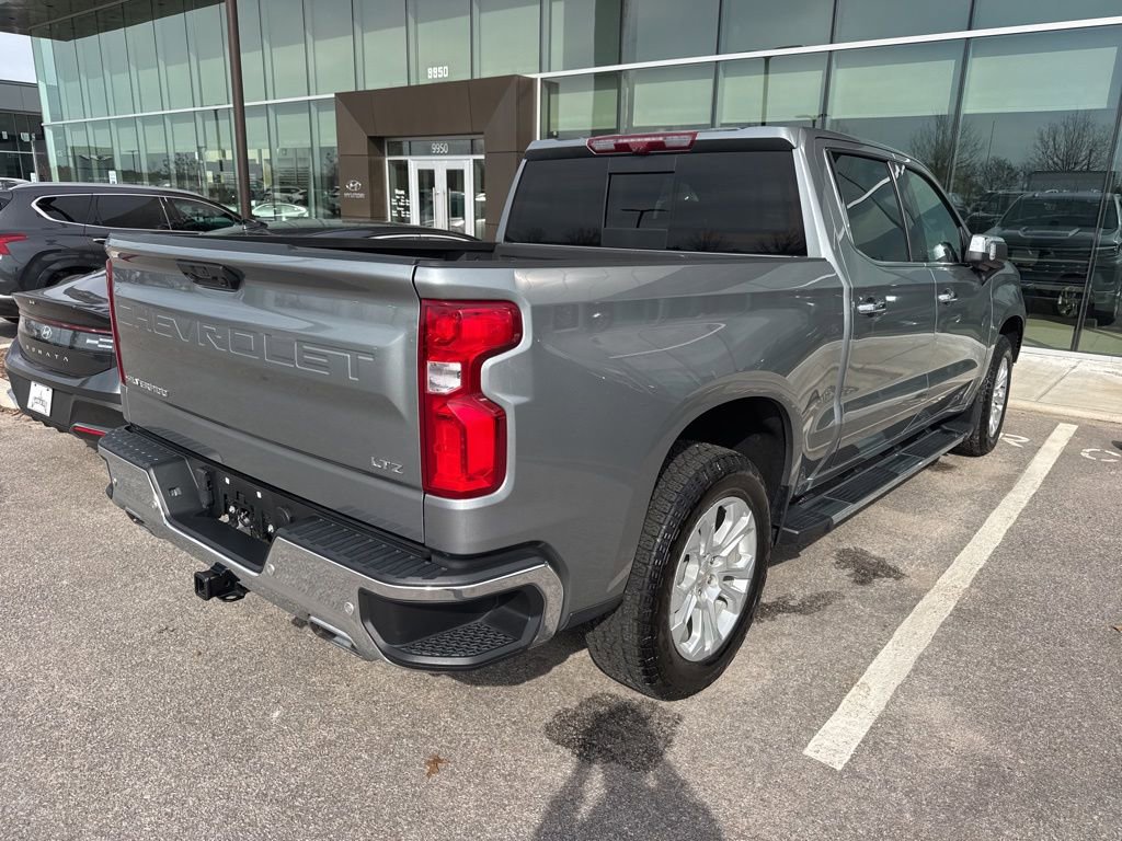 Used 2024 Chevrolet Silverado 1500 LTZ w/ LTZ Premium Package image 3