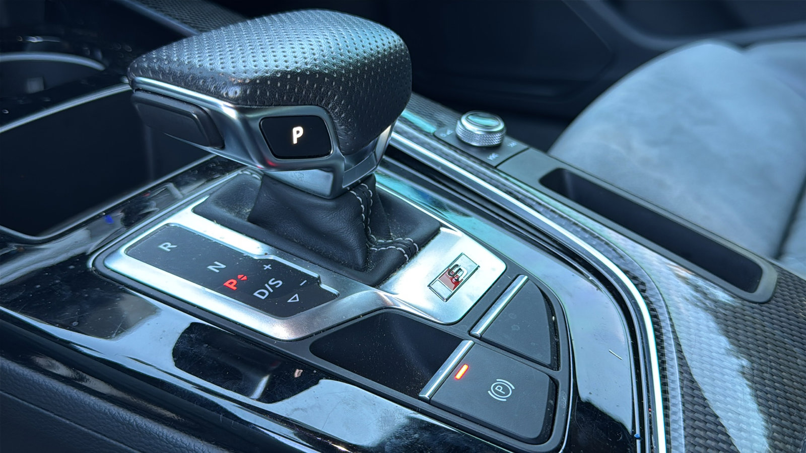 Used 2023 Audi S5 Premium w/ Convenience Package image 21