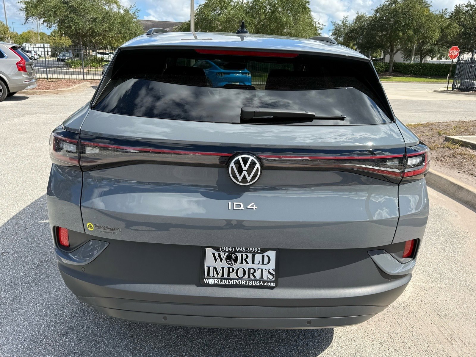 Used 2024 Volkswagen ID.4 Pro S image 16