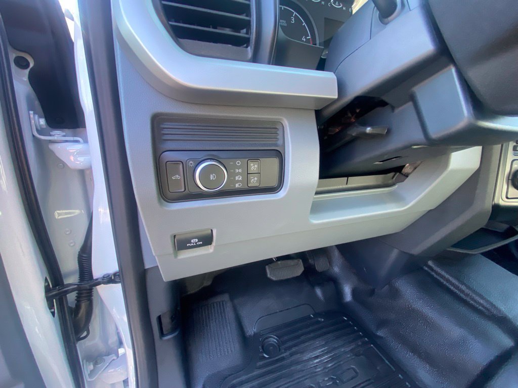 New 2026 Ford F350 XL w/ XL Chrome Package AWD/4WD image 12