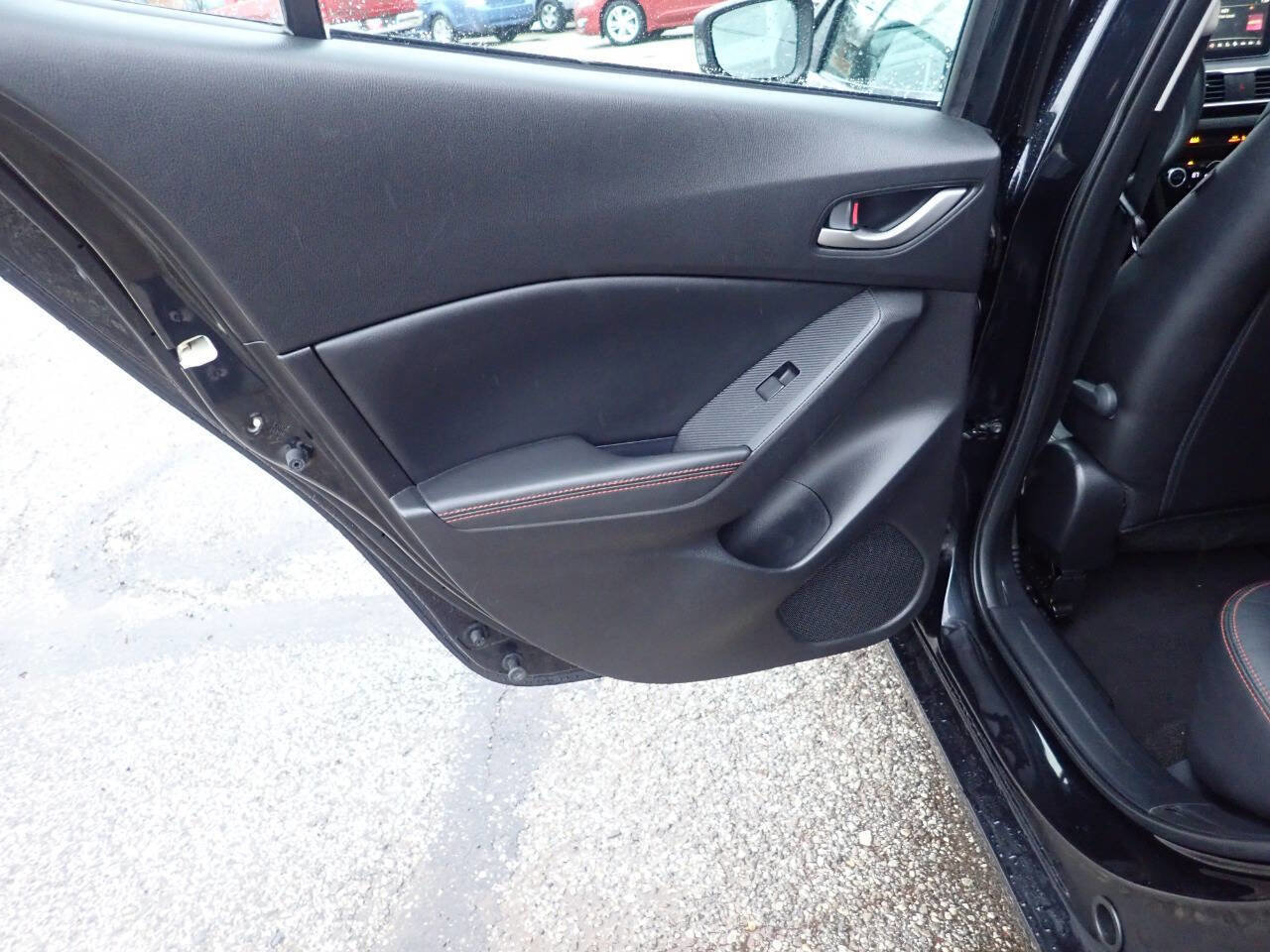 Used 2016 MAZDA MAZDA3 i Grand Touring image 20