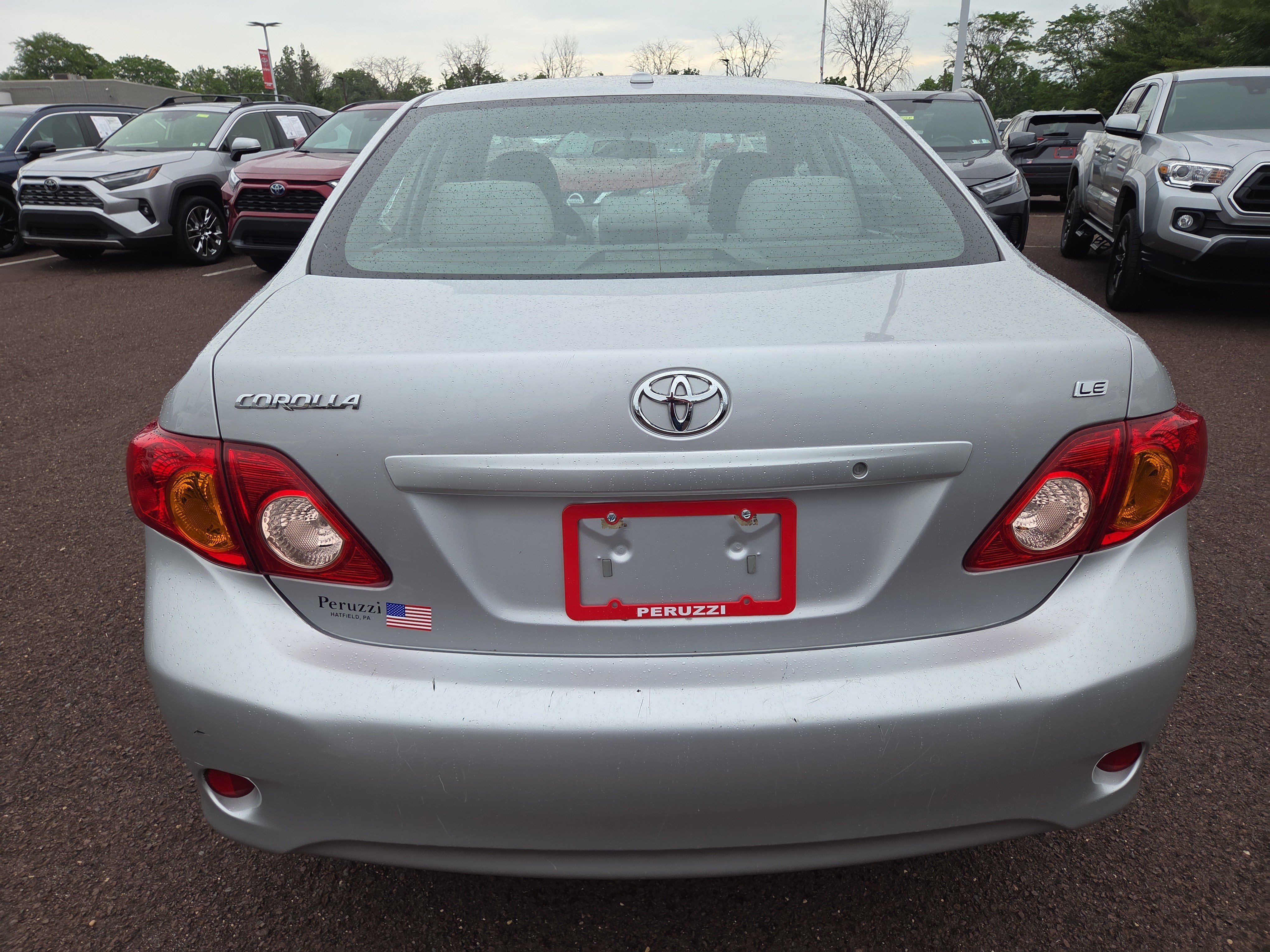 Used 2010 Toyota Corolla LE FWD image 4