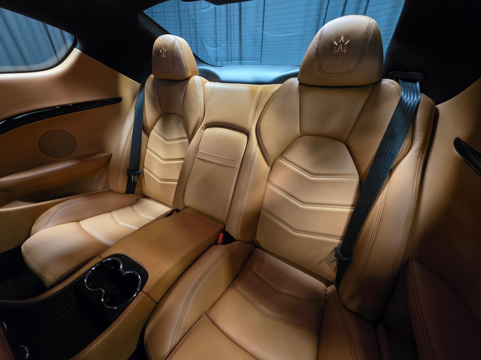 Used 2015 Maserati GranTurismo Sport RWD image 21