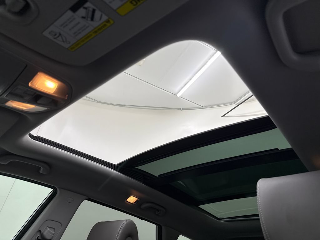 Used 2019 Hyundai Santa Fe XL AWD/4WD image 23