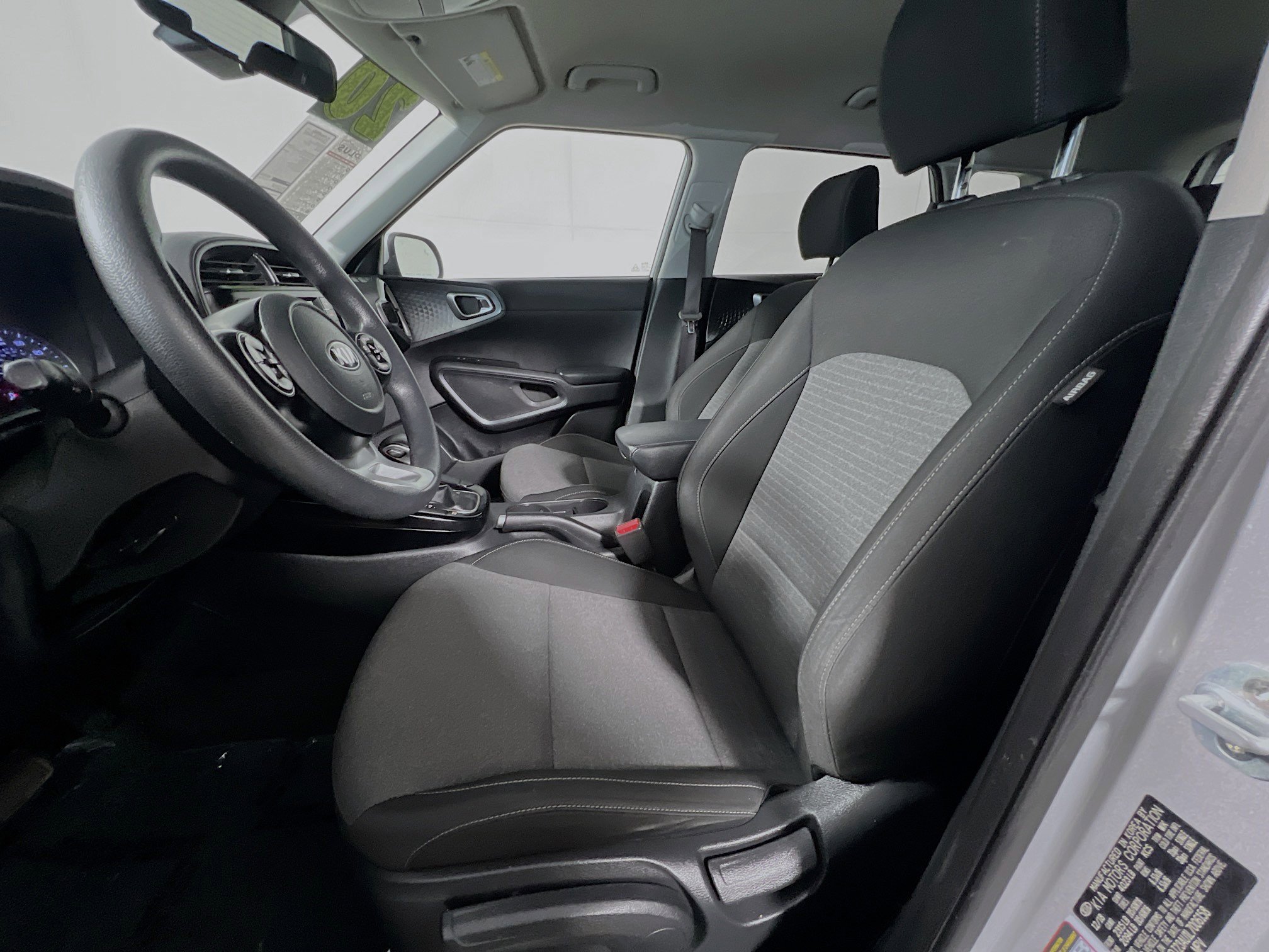 Used 2020 Kia Soul S FWD image 15