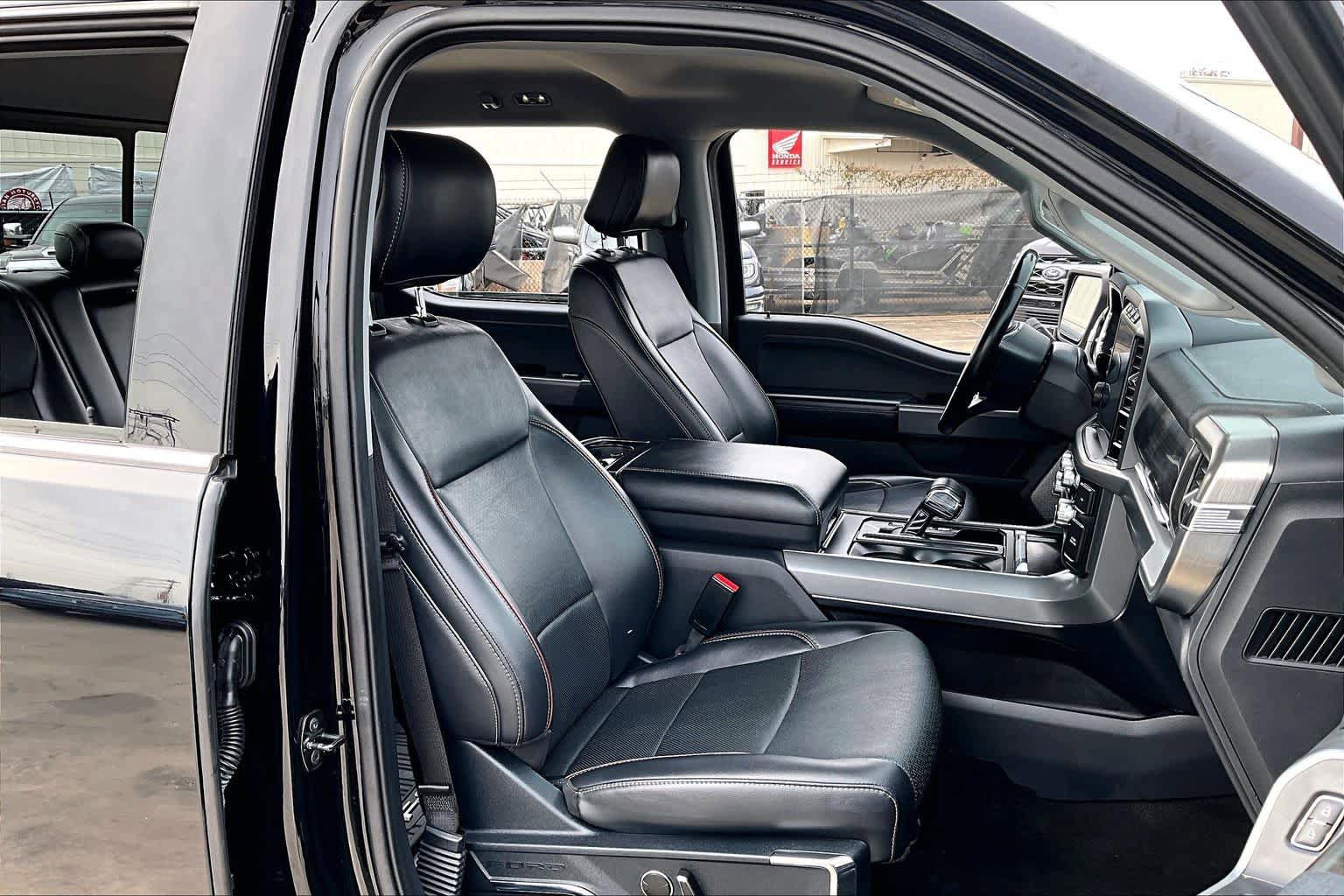 Used 2021 Ford F150 Lariat AWD/4WD image 9