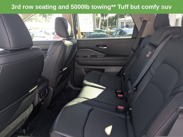 Certified 2026 Nissan Pathfinder SL FWD image 14