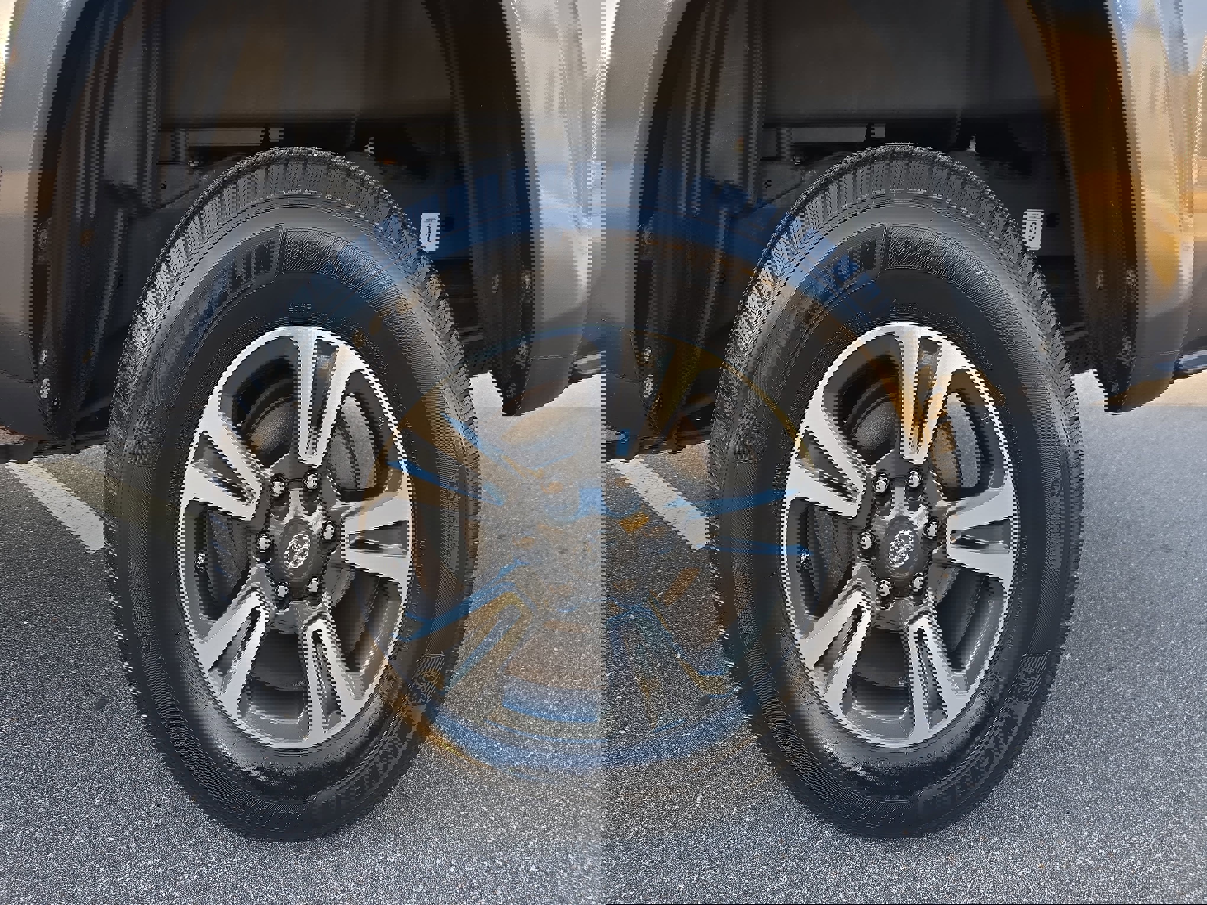 Used 2017 Toyota Tacoma TRD Sport image 35