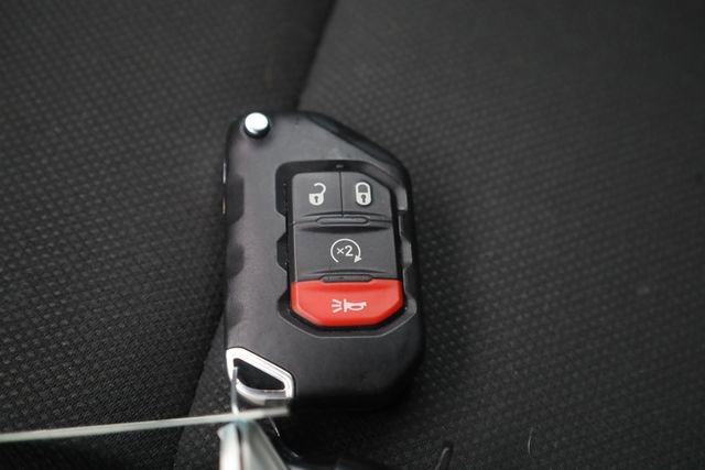 Used 2023 Jeep Wrangler Unlimited Sport w/ Sun And Sound Package AWD/4WD image 24