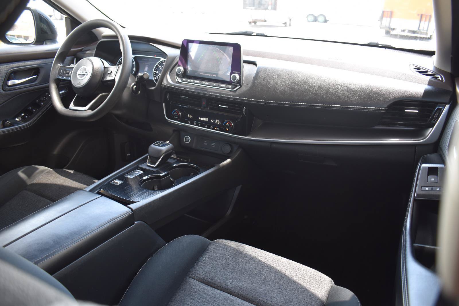 Used 2021 Nissan Rogue SV FWD image 61