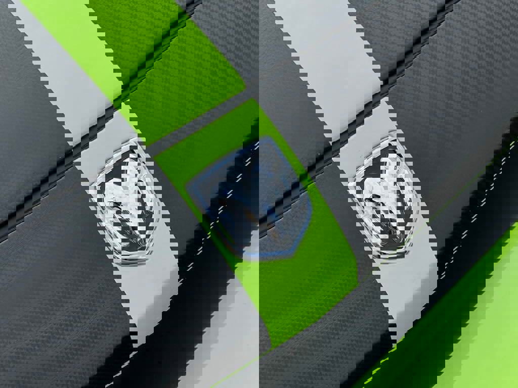 Used 2009 Dodge Challenger R/T image 47