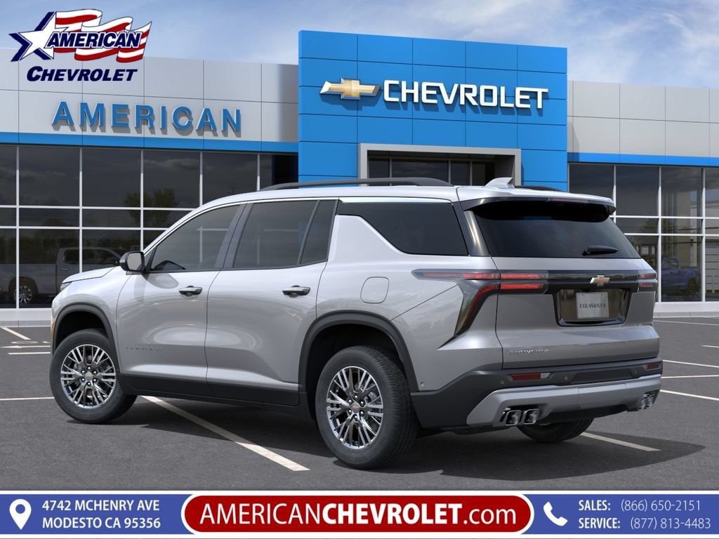 New 2027 Chevrolet Traverse LT FWD image 4