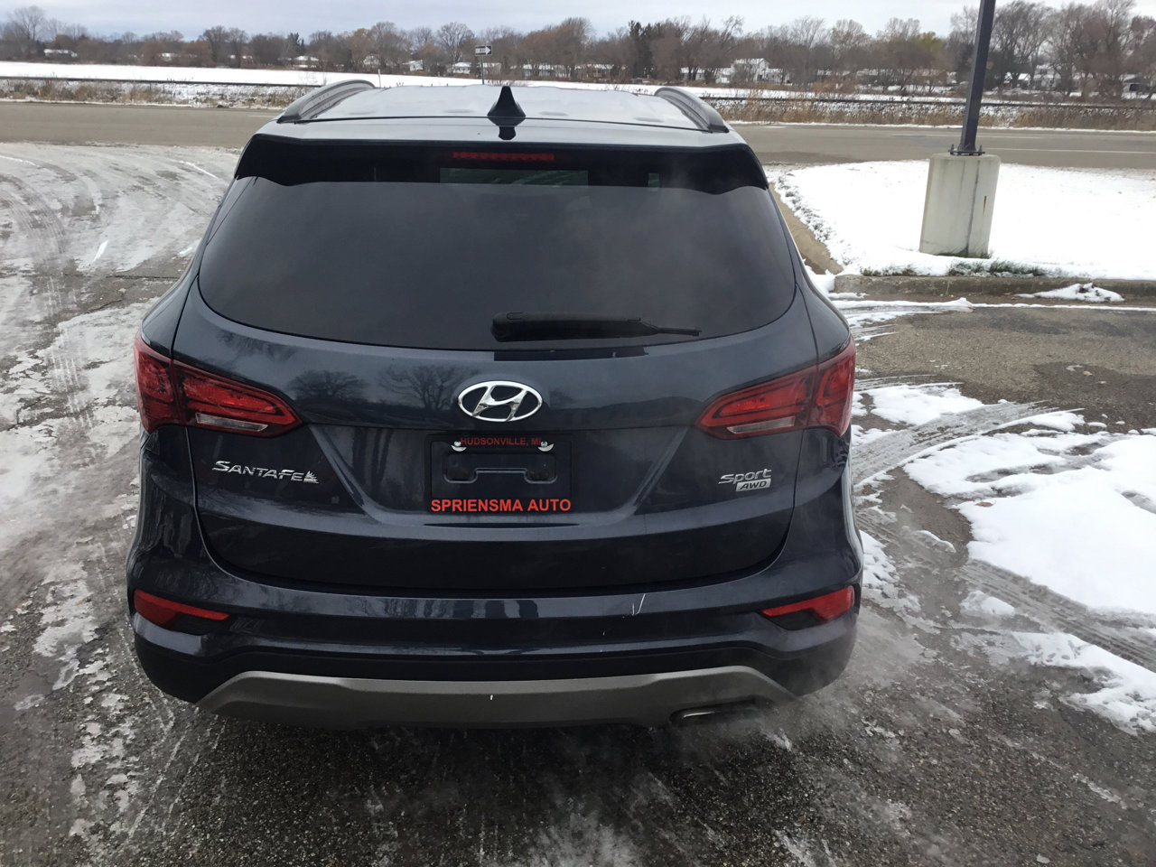 Used 2017 Hyundai Santa Fe Sport image 8