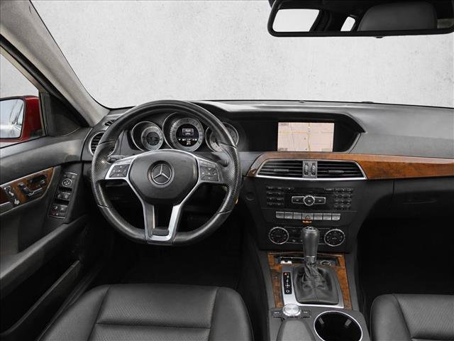 Used 2013 Mercedes-Benz C 250 Sedan image 26