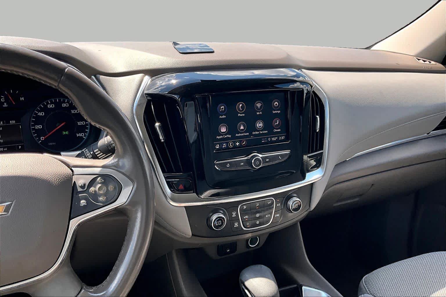 Used 2021 Chevrolet Traverse LT FWD image 7