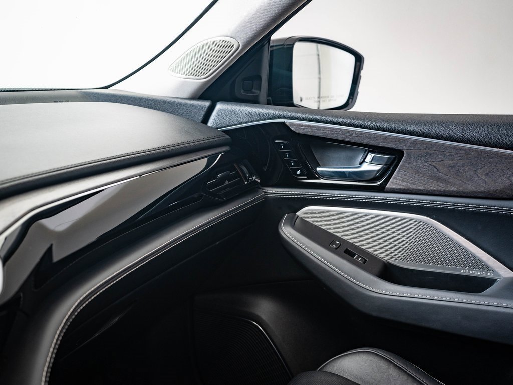 Used 2023 Acura MDX SH-AWD w/ Advance Package image 34