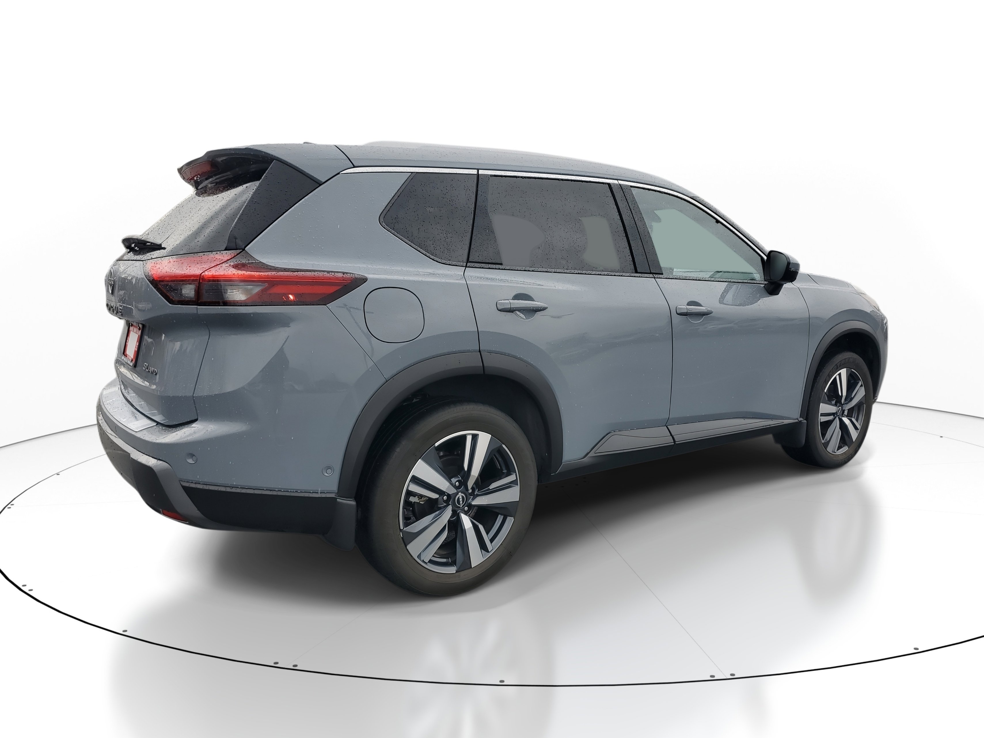 Used 2024 Nissan Rogue SL image 6