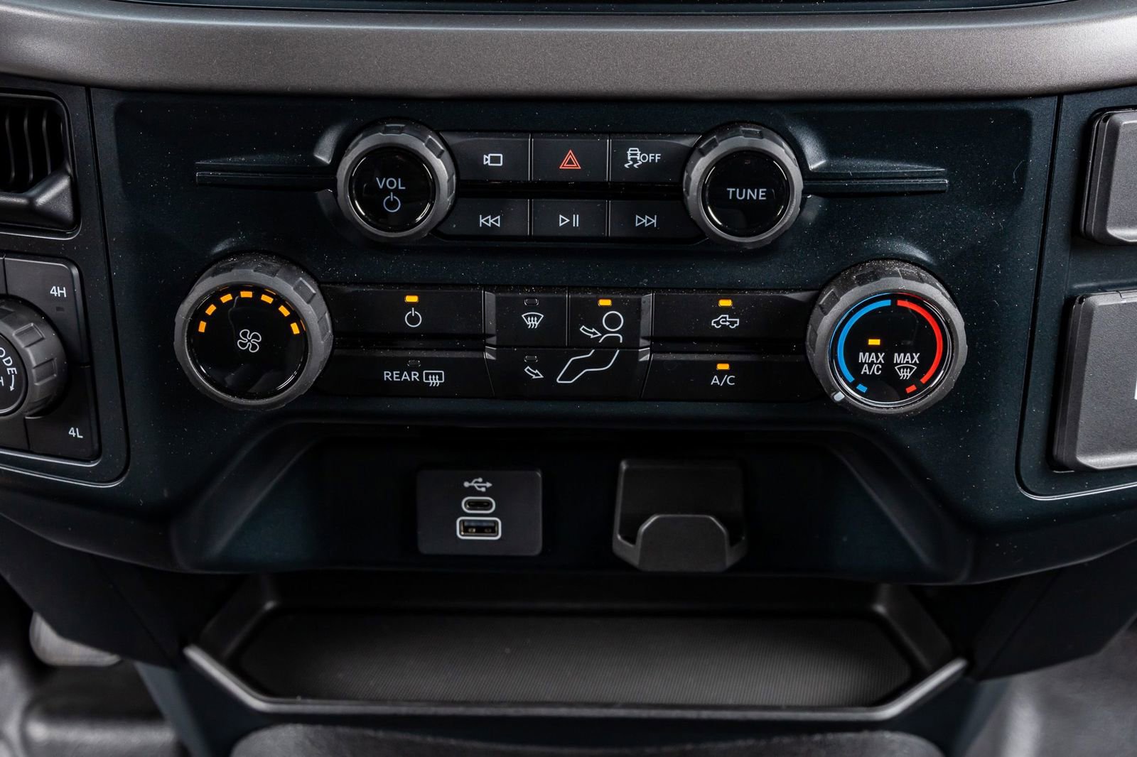 Used 2025 Ford F150 XL image 24