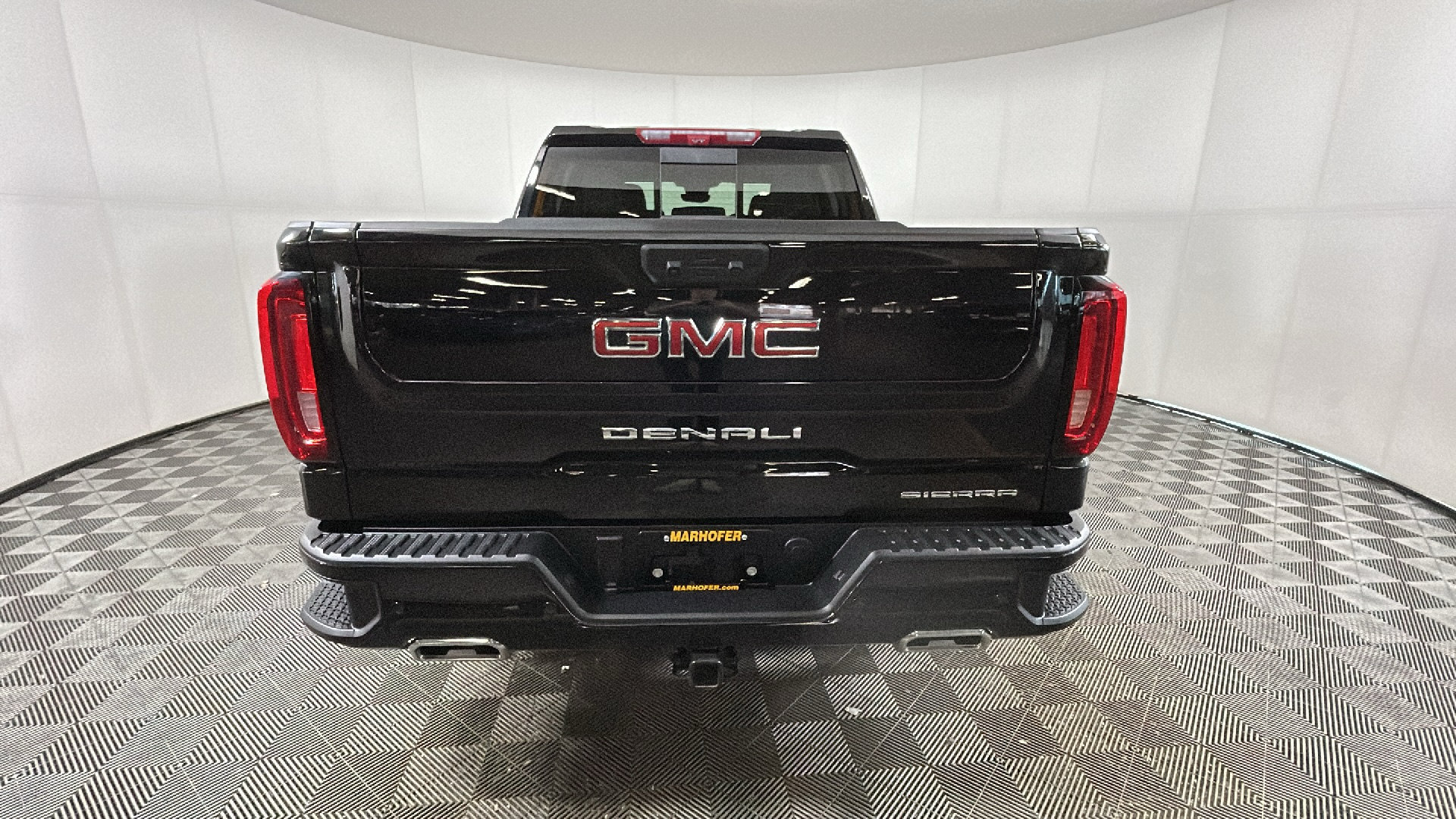 New 2026 GMC Sierra 1500 Denali w/ Technology Package AWD/4WD image 4