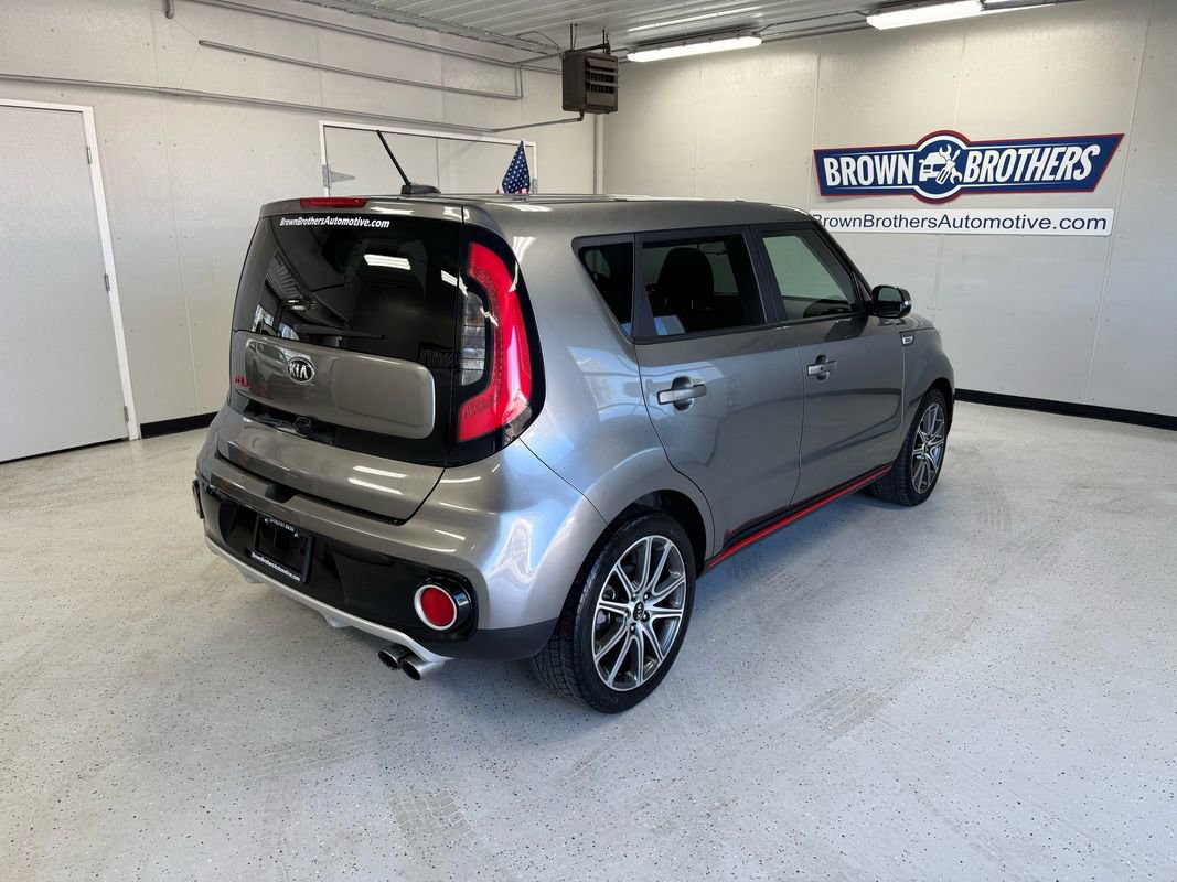 Used 2018 Kia Soul ! w/ Tech Package FWD image 8