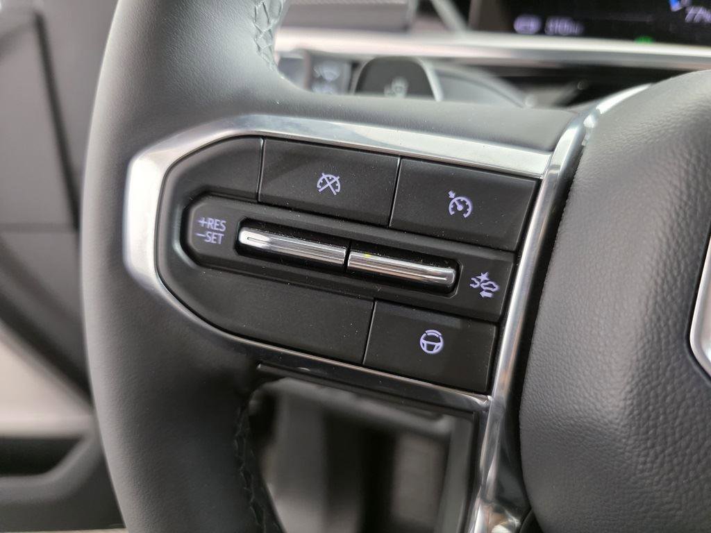 Used 2025 GMC Sierra EV Denali image 37