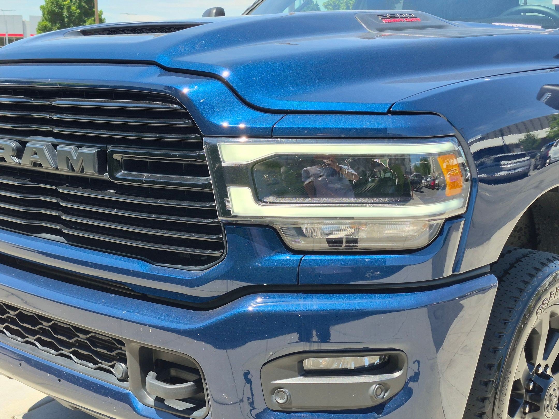 Used 2024 RAM 2500 Laramie w/ Night Edition AWD/4WD image 12