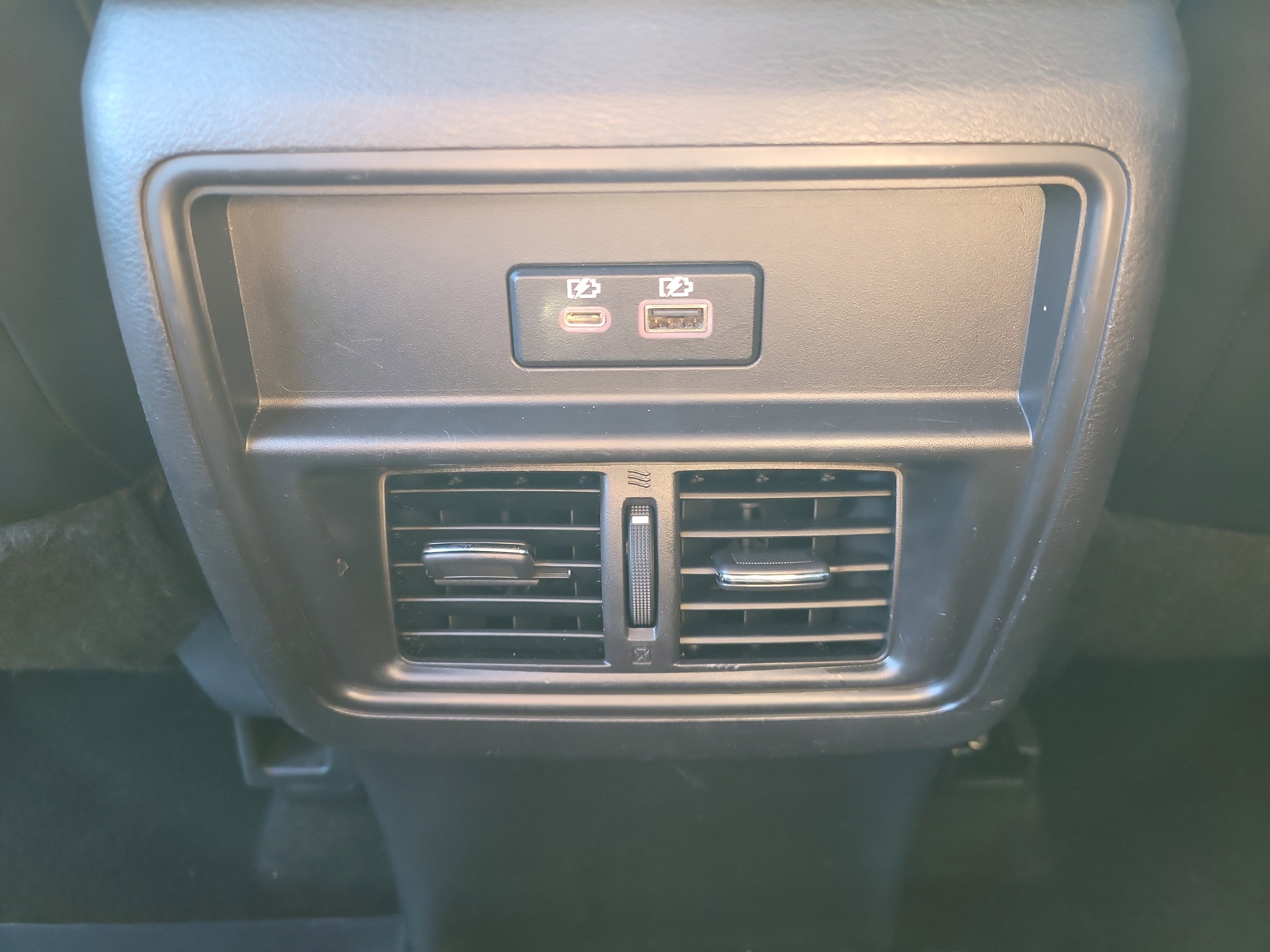 Certified 2022 Nissan Murano SV w/ SV Midnight Edition Package image 16