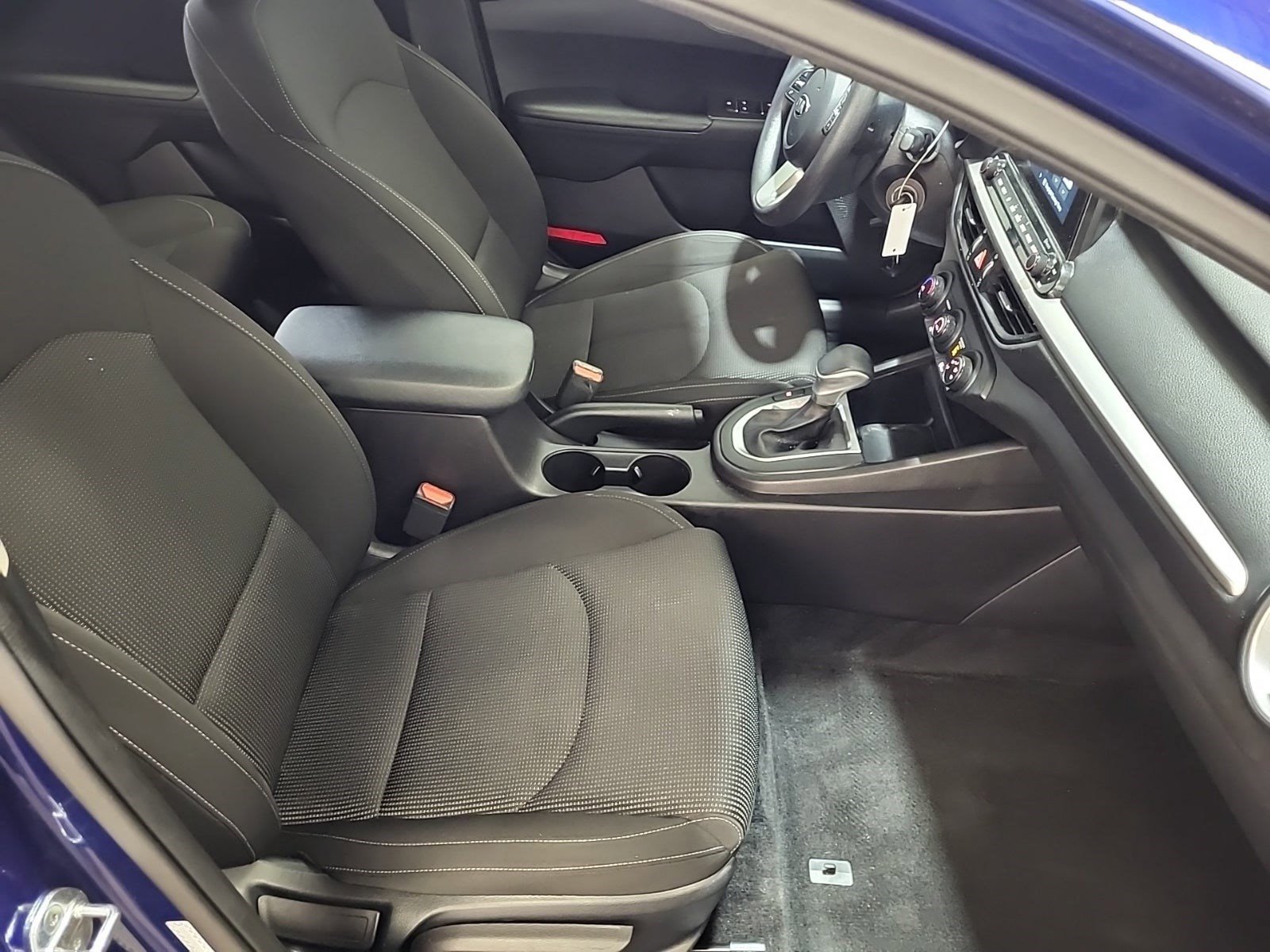 Used 2021 Kia Forte LXS FWD image 13