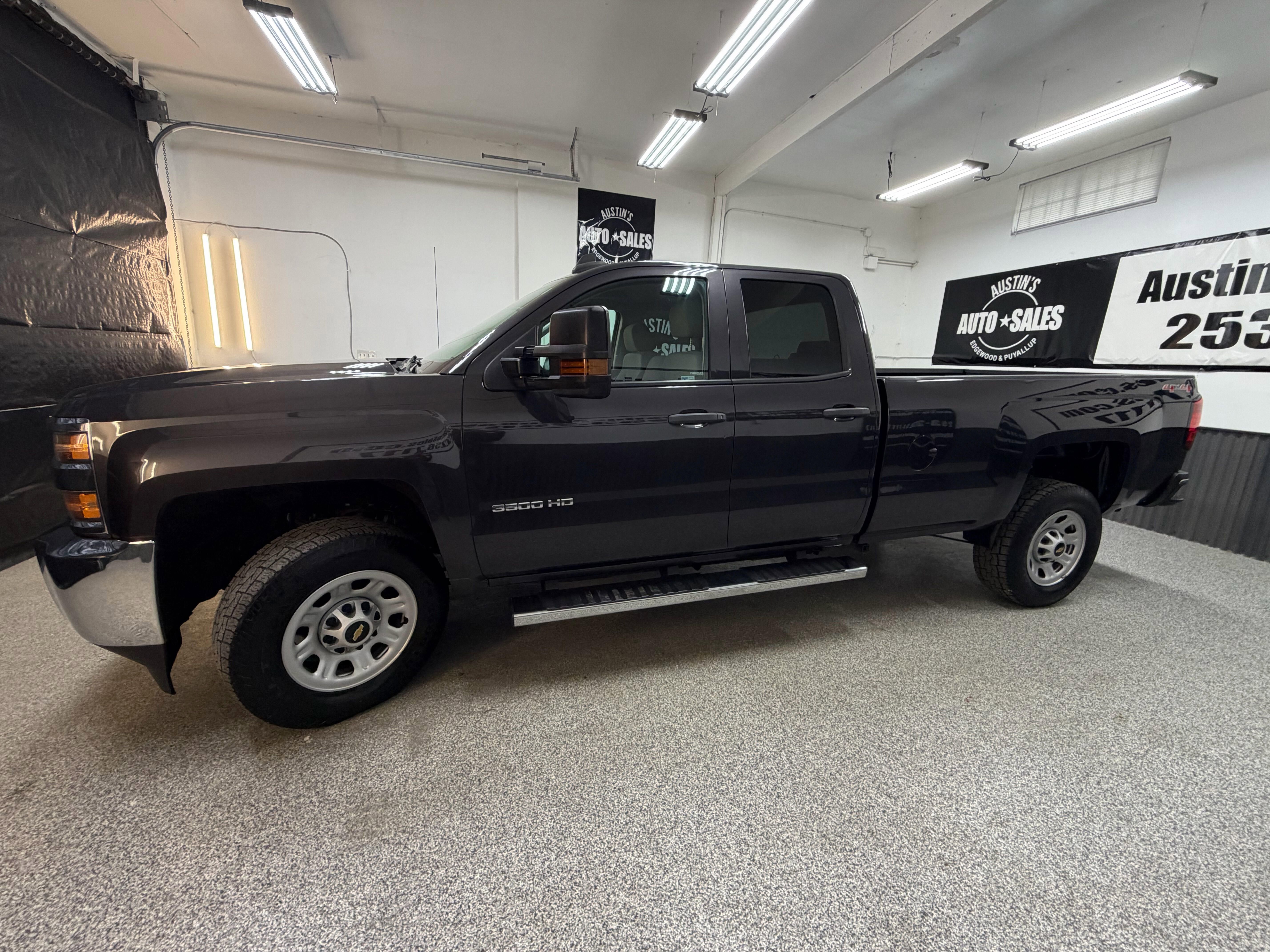 Used 2015 Chevrolet Silverado 3500 W/T w/ WT Convenience Package AWD/4WD image 7