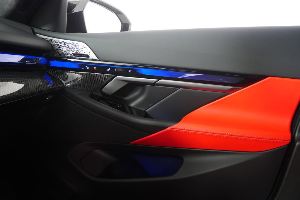 New 2026 BMW M5 w/ Carbon Package image 32