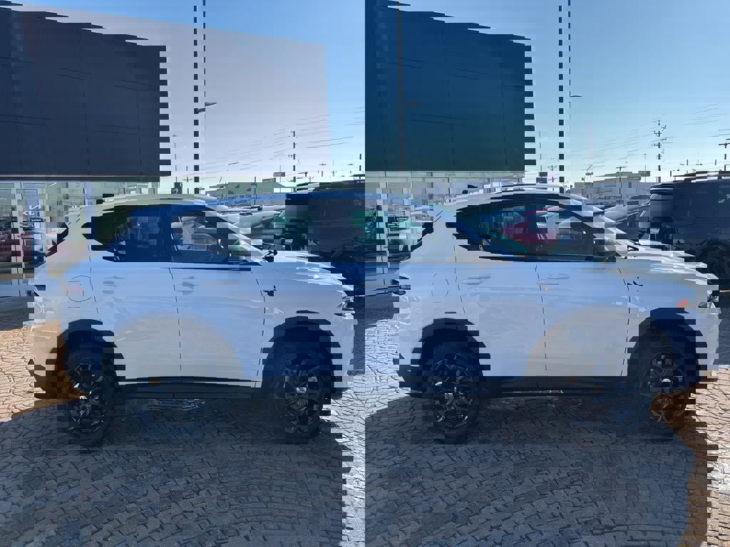 Used 2024 Dodge Hornet GT image 4